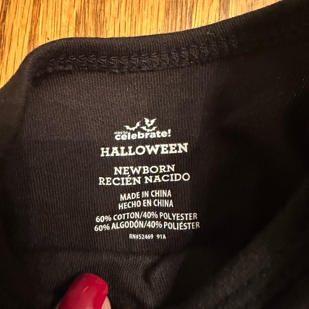 NWT Halloween Squad Newborn outfit - Picture 2 of 3